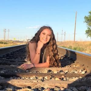 Meet your Posher, Rubi